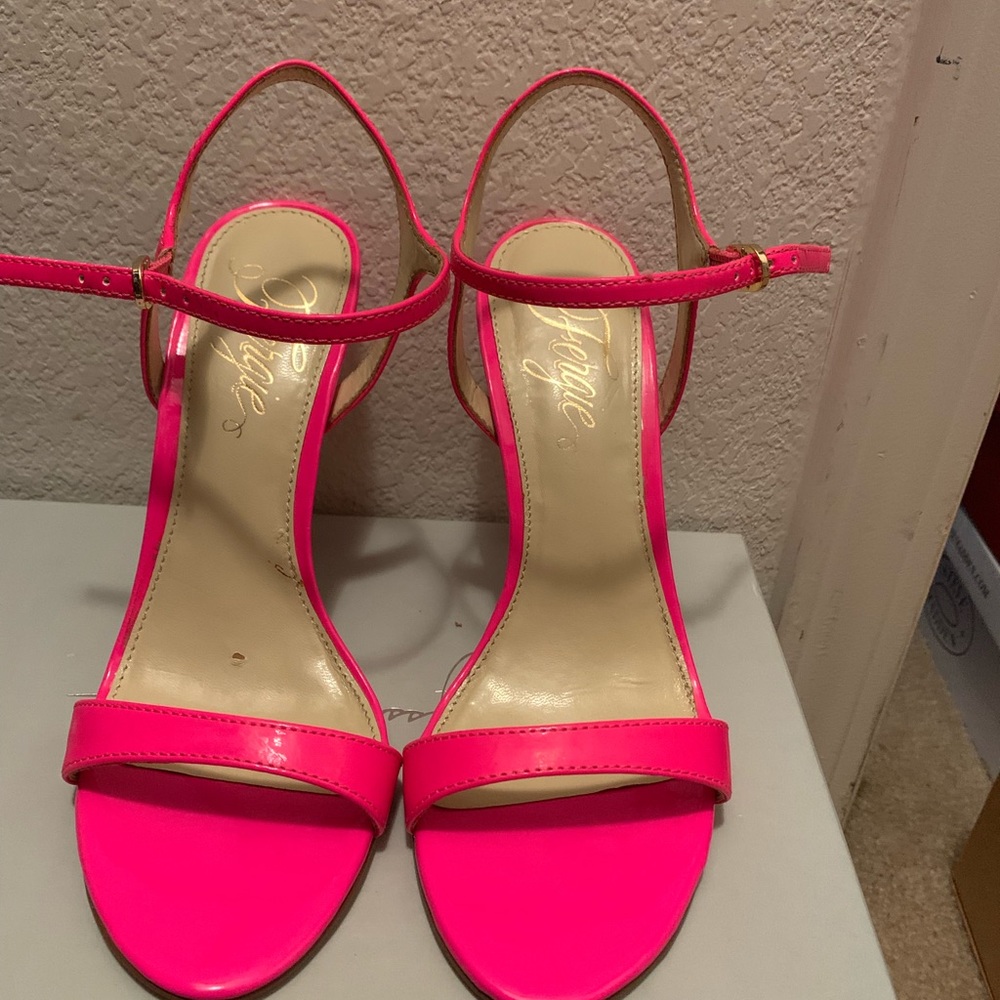 Fergie strappy sandals!